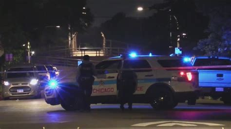 Girl, 17, dies after shooting in Garfield Park